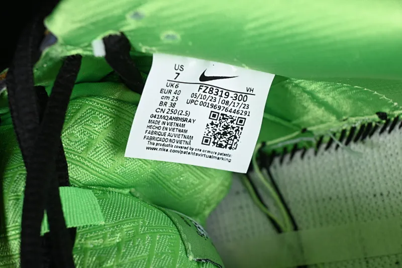 All categories Nk SB Dunk Series Nk SB Dunk Low low-top sneakers F version The Powerpuff Girls x Nk SB Dunk Low Powerpuff Girls joint model low-top casual sneakers FZ8319-300
